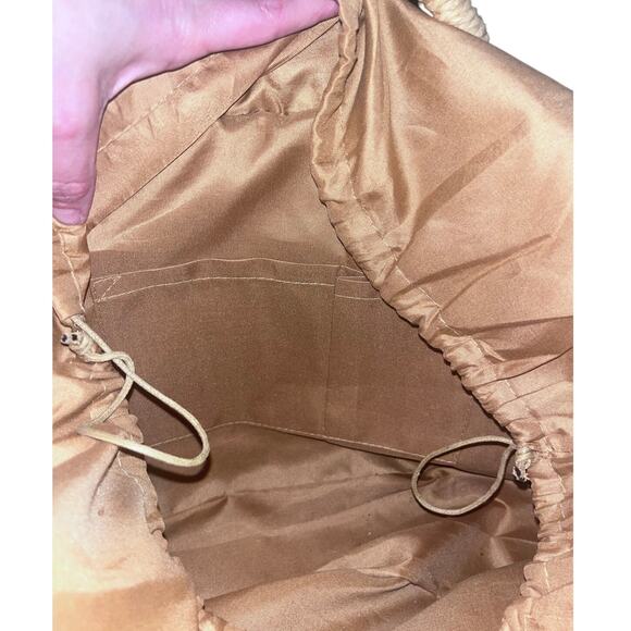 NWT Fashion Style Drawstring Tote – 18"x12" – Canvas Closure - Picture 7 of 7